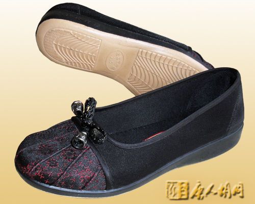 老北京布鞋十大品牌哪家好?唐人胡同北京布鞋