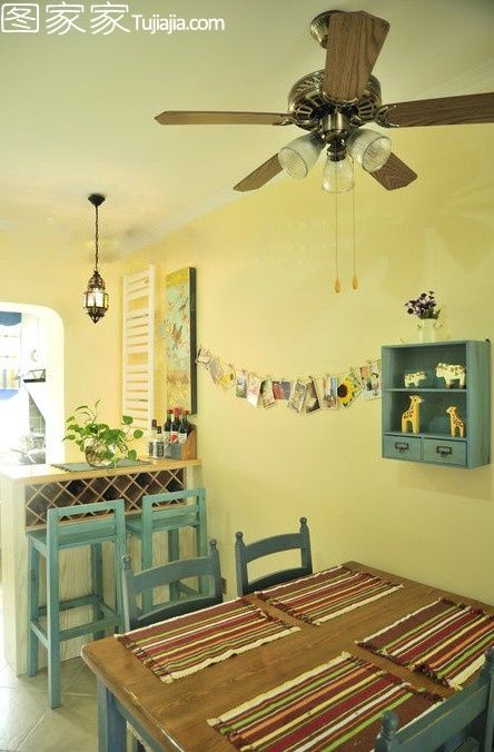 阳台上的小巧厨房 清爽地中海风格两居(组图) 