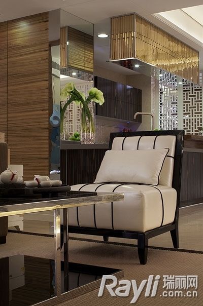 一个空间，每一个选择都将决定着空间的品味、风格。瞧这沙发，质感十足
