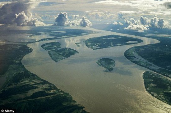 亚马孙河和亚马逊河_亚马孙河流域人口