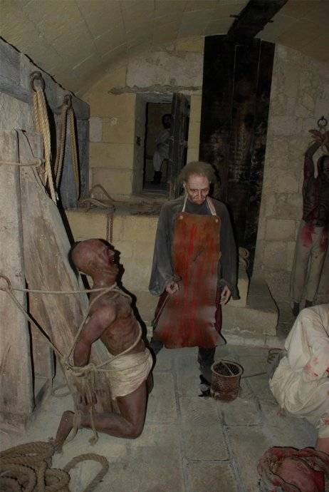 世界上最可怕的"酷刑博物馆" 2011-09-18