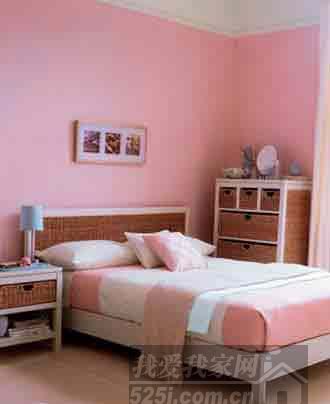 粉色温馨卧室设计