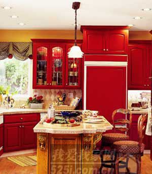 色彩缤纷的整体橱柜 打造风格各异的厨房间