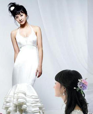 美艳！10款2008最新新娘发型