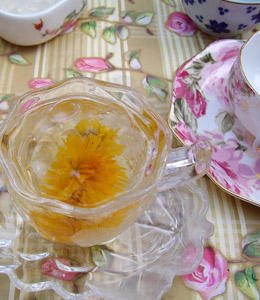 菊花茶是凝神静气的最佳天然药方