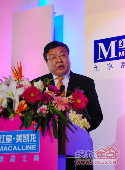 青岛市城阳区人民政府副区长李桂锡介绍城阳发展状况