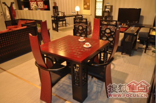 东方韵餐桌