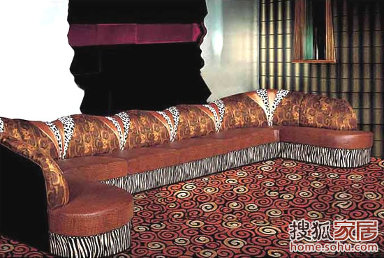 普通沙发只有整体的装饰