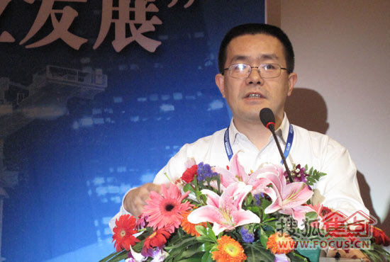 中国五金制品协会理事长 张东立