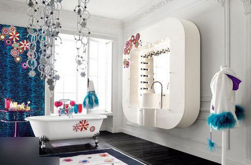 与卧室相连的通透设计保障了卫浴间的良好采光和通风
