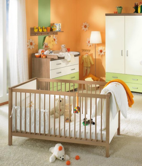 德国粉嫩漂亮的婴儿房设计