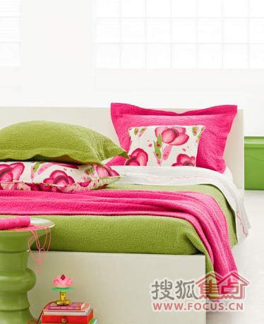 9套流行色床品 打造初春最时尚卧室