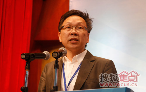 香港家私协会主席 张呈峰