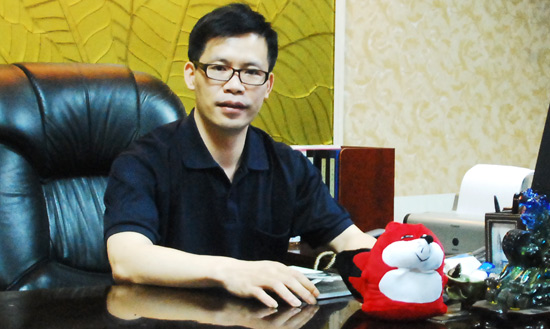 雅迪斯衣柜总经理杨泽华接受搜狐采访