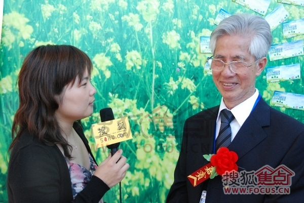 搜狐家居记者采访知名设计师何镜堂先生