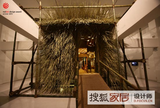 石大宇《竹计划》展览中坚实具防震效果的竹房