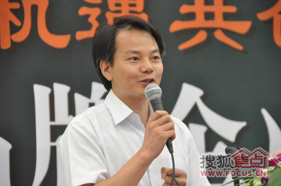 上海天力实业有限公司的副总经理黄明辉