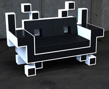 这个名叫“空间入侵者”的沙发