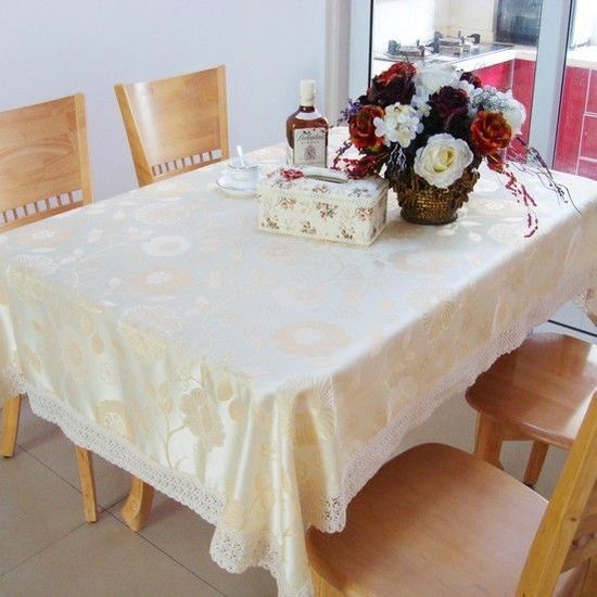 这款桌布给您的家居带来无限的温纯和浪漫。把它罩到桌子上即防尘又漂亮