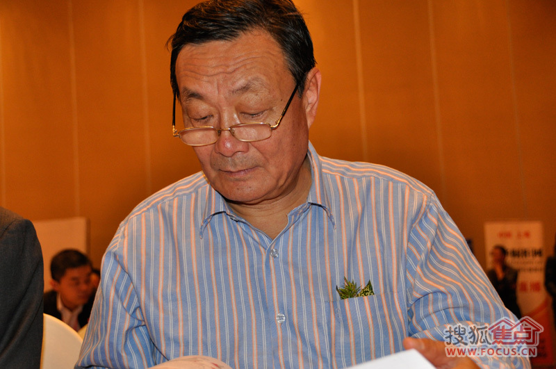 中国建筑装饰协会行业发展部副部长王本明