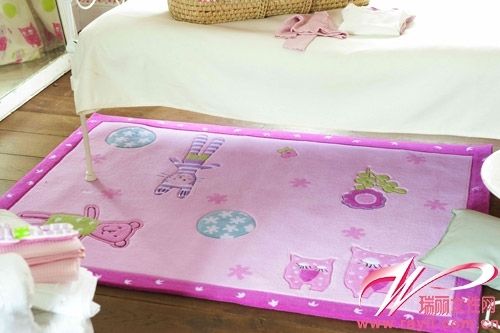 粉紫色儿童地毯DESIGNERS GUILD