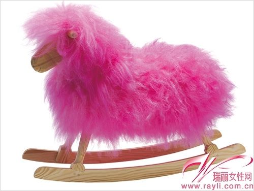 DOMINO粉色毛绒玩具
