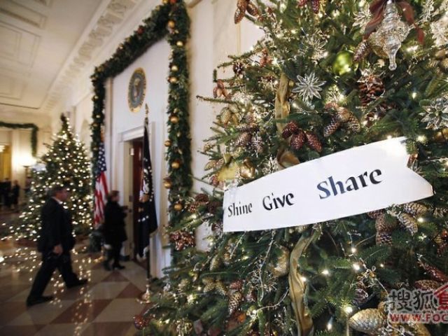 美国白宫圣诞装潢 奥巴马的假期有点长 