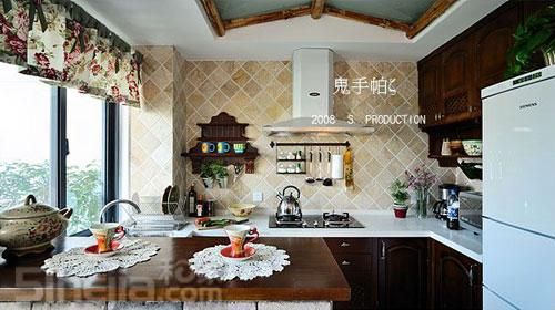 12款厨房小窗帘的实用悬挂装饰方法（组图） 