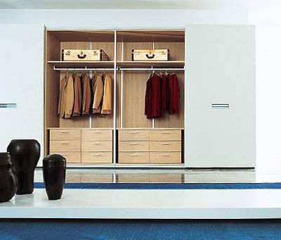 10款简洁大容量衣橱 合理的划分收纳空间（图） 