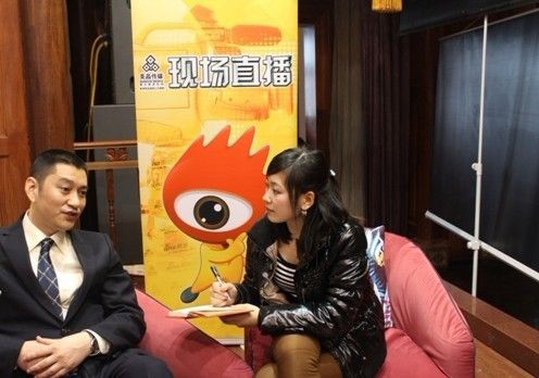 帝标家居总经理彭欢正接受新浪家居记者采访