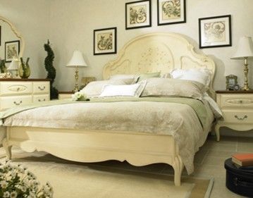 图为艾芙迪美式家具米雪尔系列卧室家具