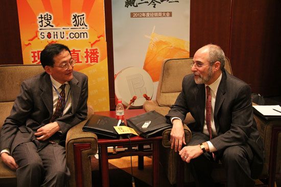 布鲁斯特全球总裁Mr.Ken、远东CEO David Ju