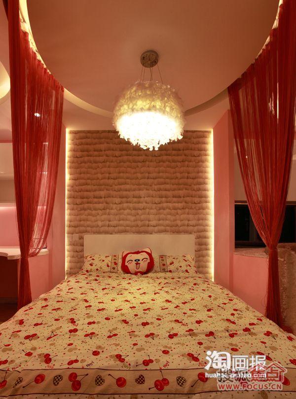 45平一室粉嫩浪漫纱幔 看小资女的梦幻城堡 