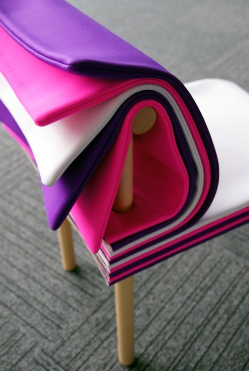 个性 翻页椅 随意调节颜色和舒适程度（图） 