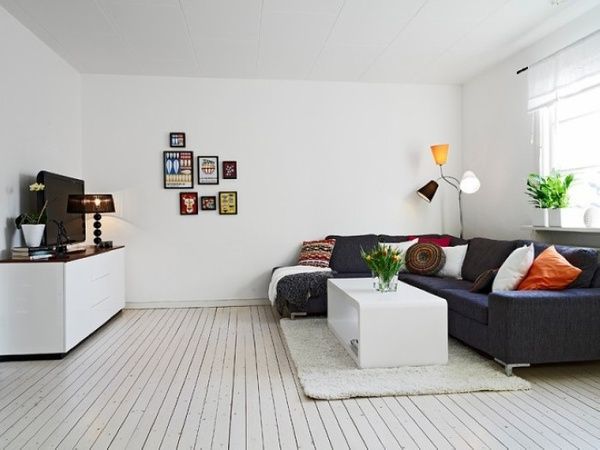 64平“不设计”公寓 纯白地板简单生活(组图) 