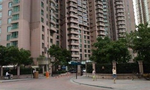 周立波跳槽 高身价周立波上海300平豪宅曝光 