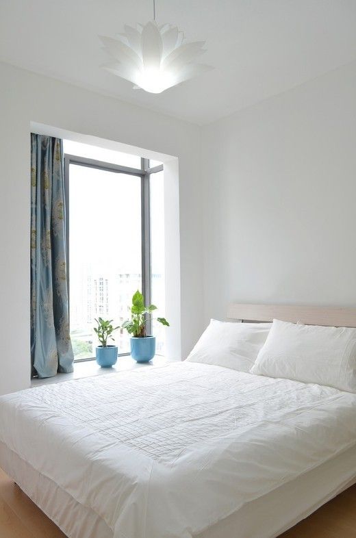突破传统卧室透明墙 清爽装修120平简约新房 