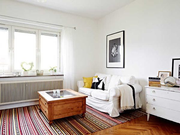 原木色地板装精致生活 瑞典69平米公寓(组图) 
