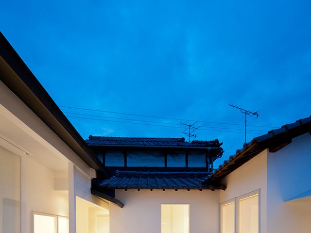 日式禅屋意境 白色地板打造简洁风宿舍(组图) 