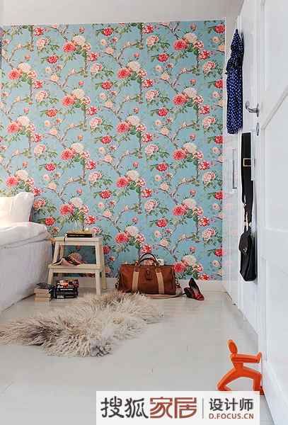 85平米两居的北欧简约住宅 大花墙纸点亮卧室 