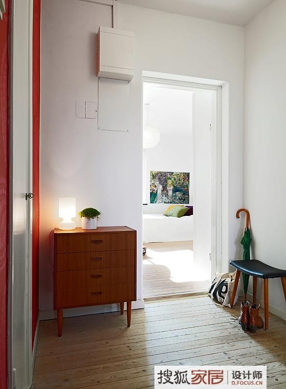 35平米简洁风格公寓 无法抗拒原木和白色家居 