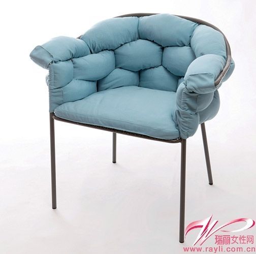Yicong Lu 粉蓝沙发椅沙发椅