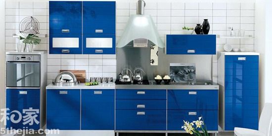 8款蓝色清新橱柜 夏日厨房清凉新主张（图） 