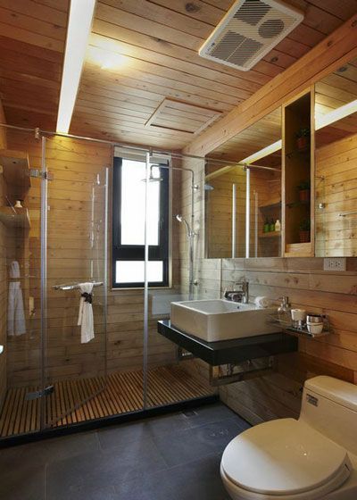 添入玻璃拉门的卫浴空间，保留下桧木香气，让木质感气蕴而生