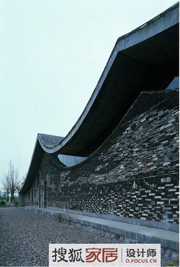 王澍设计的五散房（中国宁波，2003-2006）　