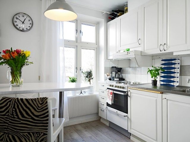 简约厨房新篇章 灰白情愫的北欧公寓设计(图) 