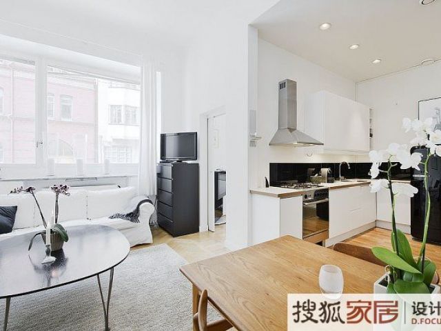 37平米白木单身公寓 简洁装修包含千变组合 
