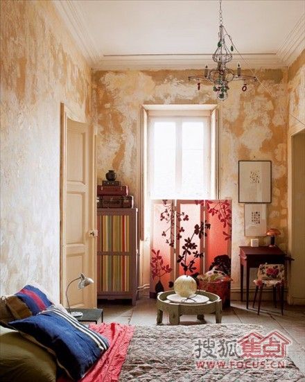 法国尼姆里 糖果色的复古甜美公寓（图） 