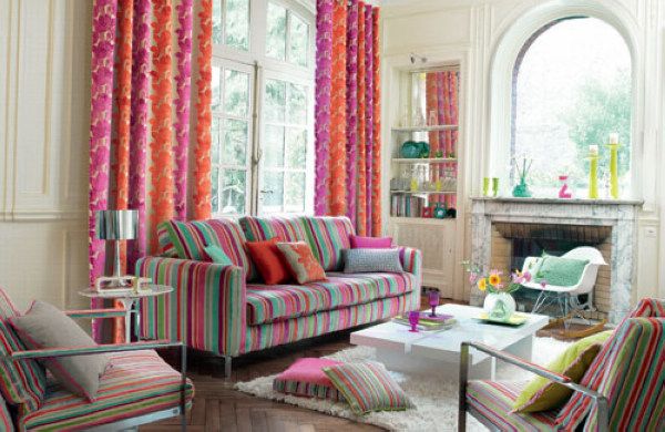 赏心悦目的种客厅搭配 色彩完美主义的设计 