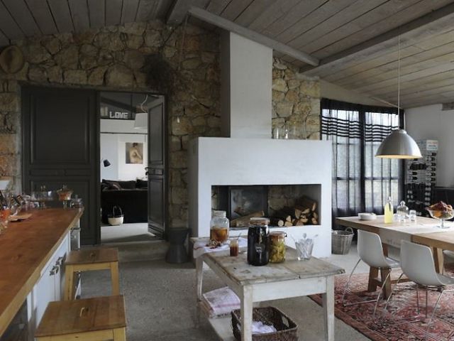 法国灰白时尚又简单古朴的厨房设计欣赏(图) 
